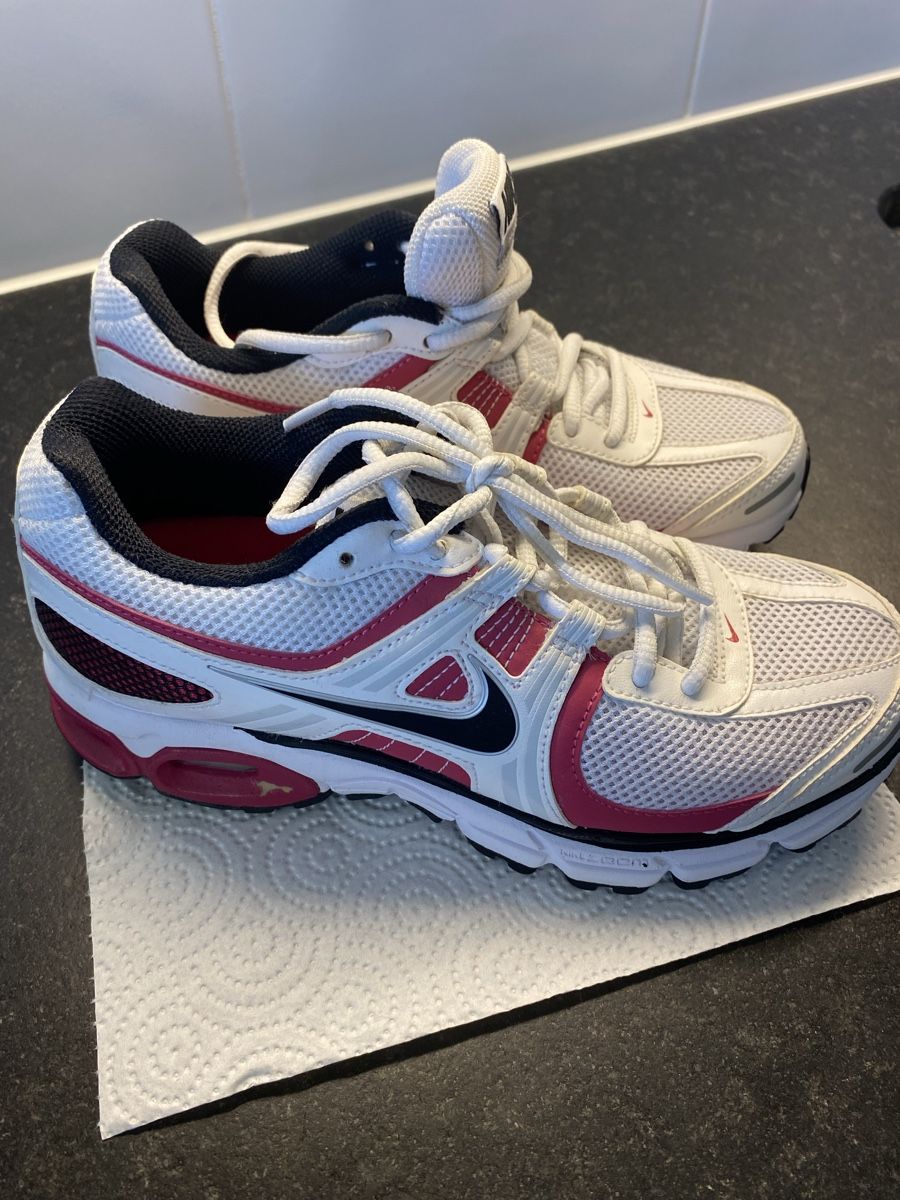 Nike Scarpe da donna: Nike Moto 8 Fitsole 2 grösse 36,5 – Nuovo (secondo la descrizione) da Reinach BL venduto da ClaudiNu 8