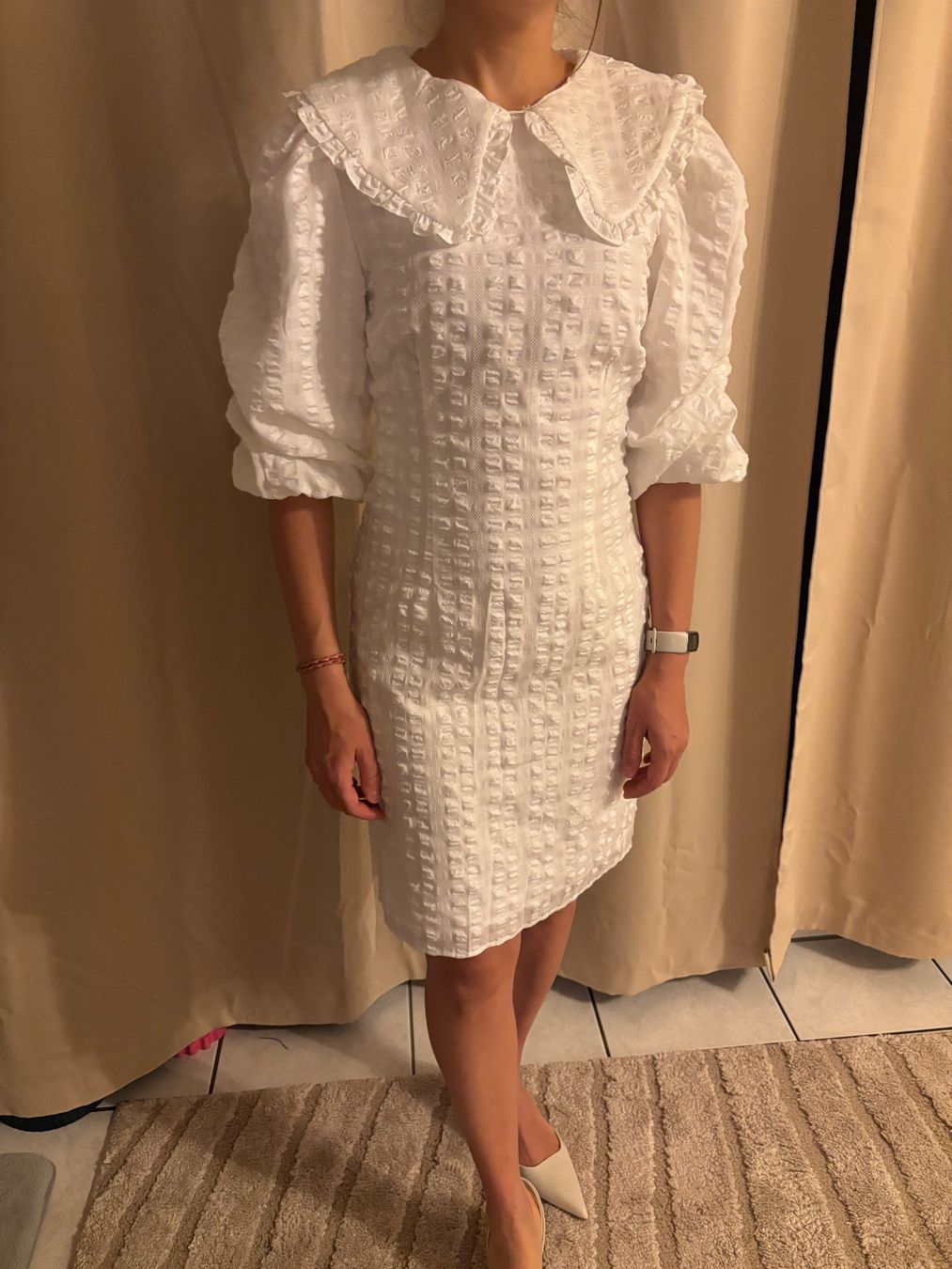 Vestiti: Weisses Minikleid mit Puffärmeln, Grösse S, Neu – Nuovo (secondo la descrizione) da Goldau venduto da G_G01