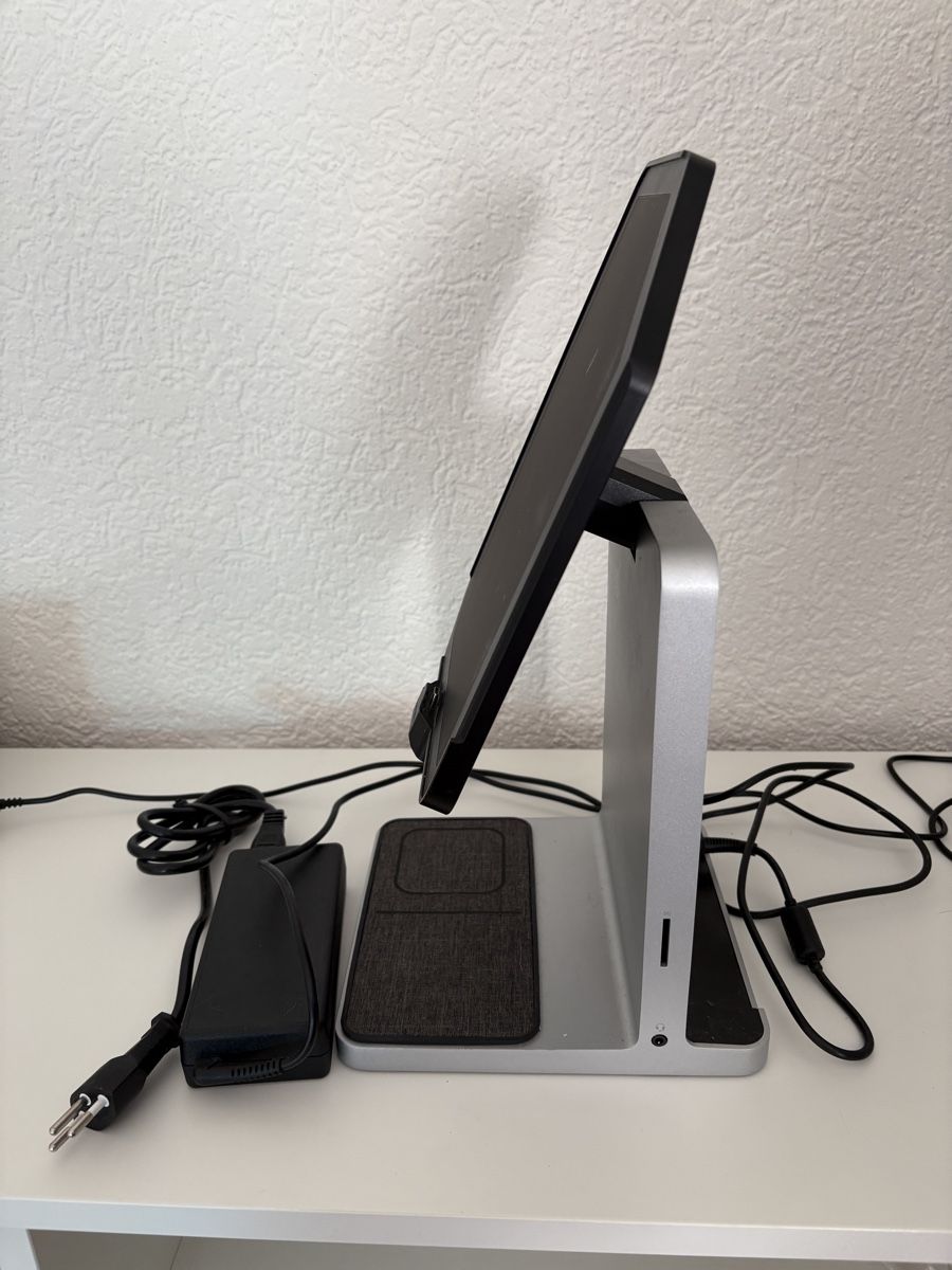 Kensington Docking station: iPad, iWatch und iPhone Ladegerät – Nuovo (secondo la descrizione) da Tagelswangen venduto da fireiceprincess 1