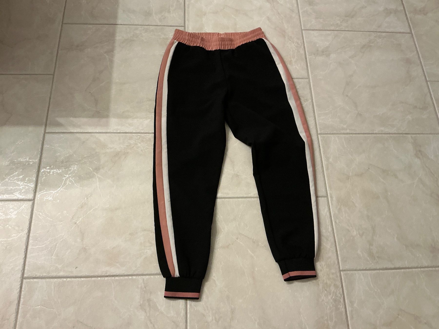 Zara Hosen: Tolle Zara Hose Gr.S – Gebraucht aus Würenlos von Chicca2004