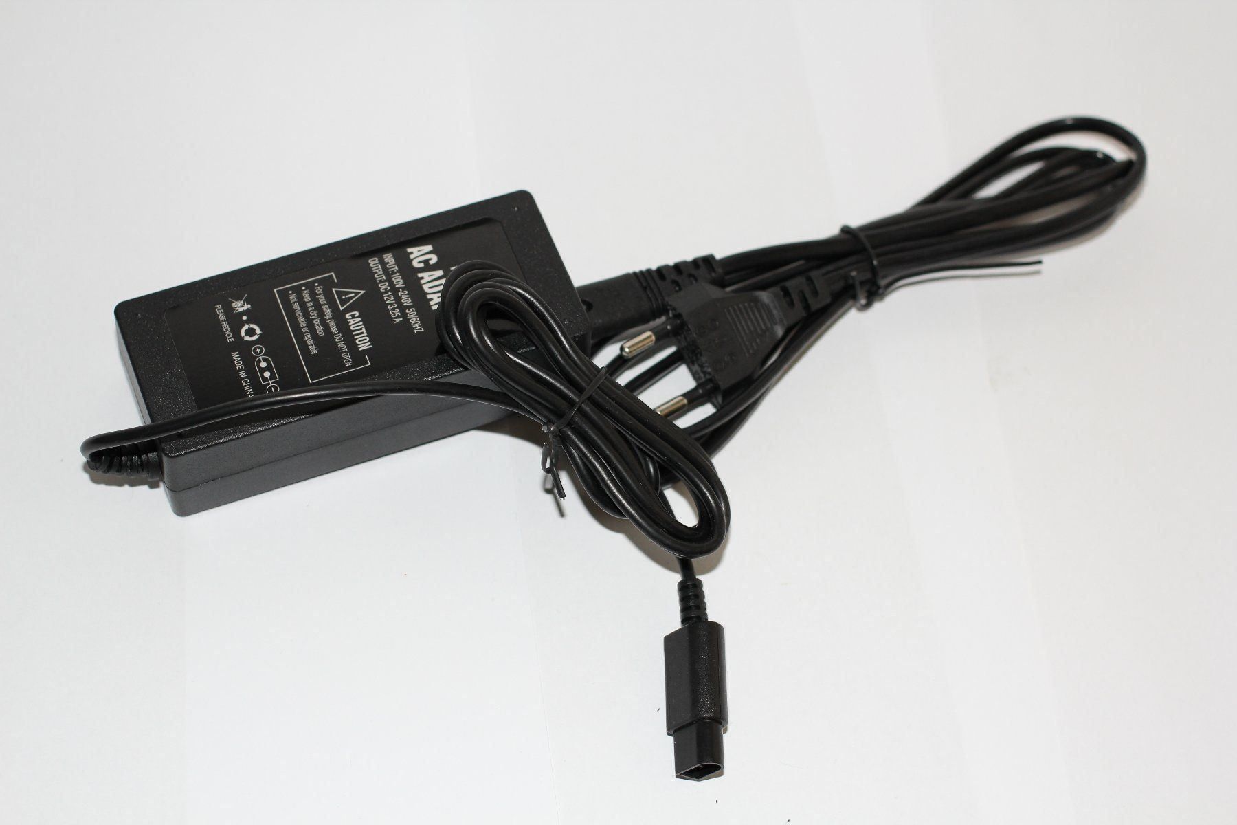 Nintendo Caricabatterie: Câble Alimentation GAMECUBE – Nuovo e nell'imballaggio originale da Renens VD venduto da Accessoryworld