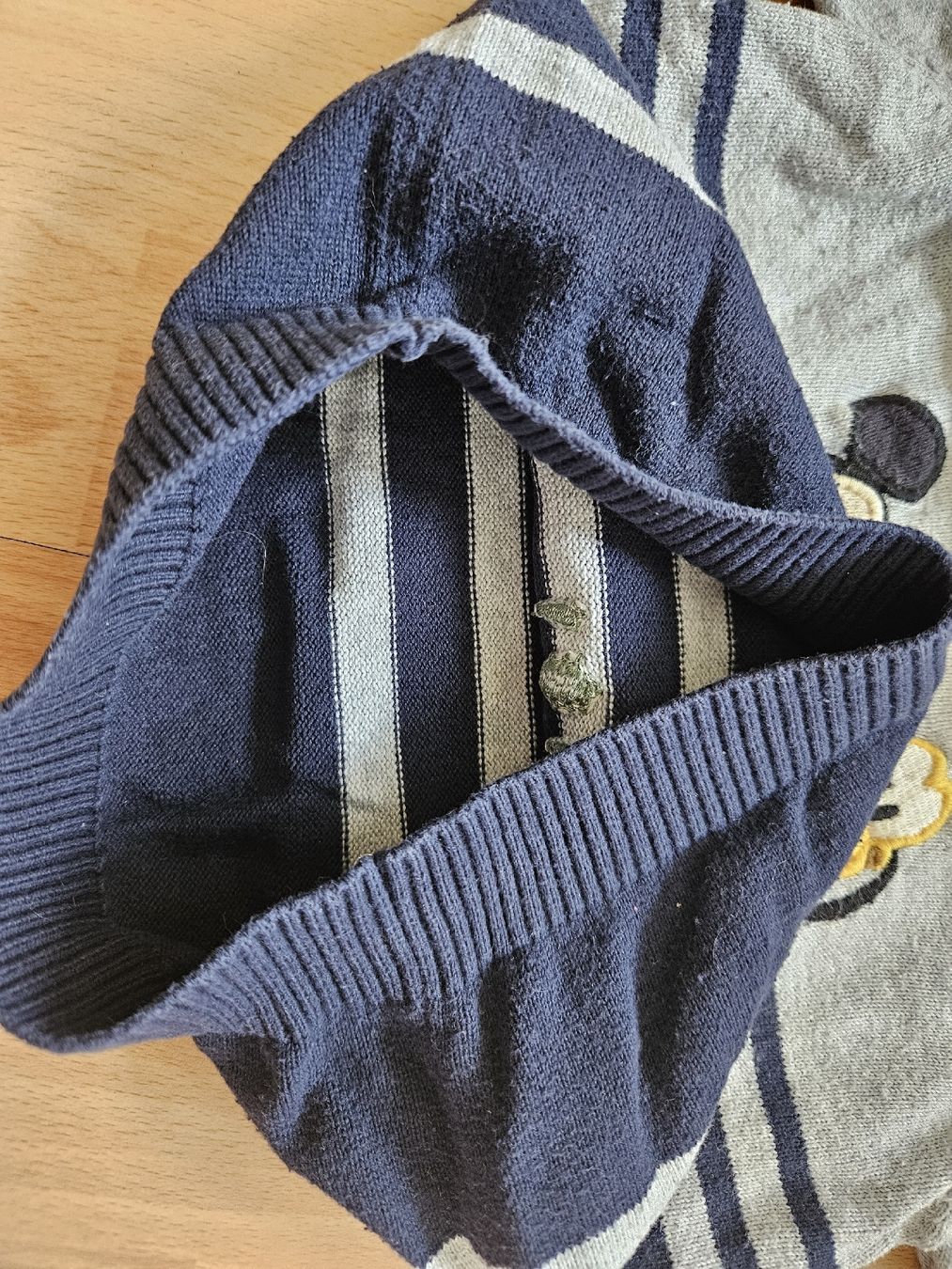 C&A Maglioni & Felpe: Pullover Mickey Gr. 74 – Usato da Zürich venduto da Kris8050 3
