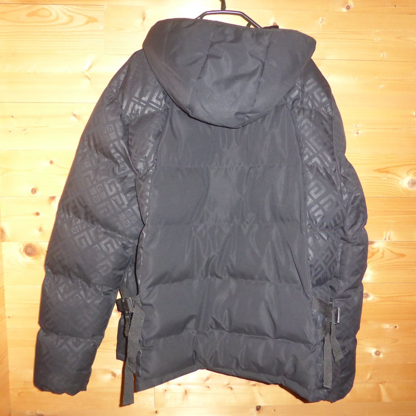 Jacken: Winterjacke GLORIOUS GANGSTA, Gr. L – Gebraucht aus St.Gallen von regenbogen5 3