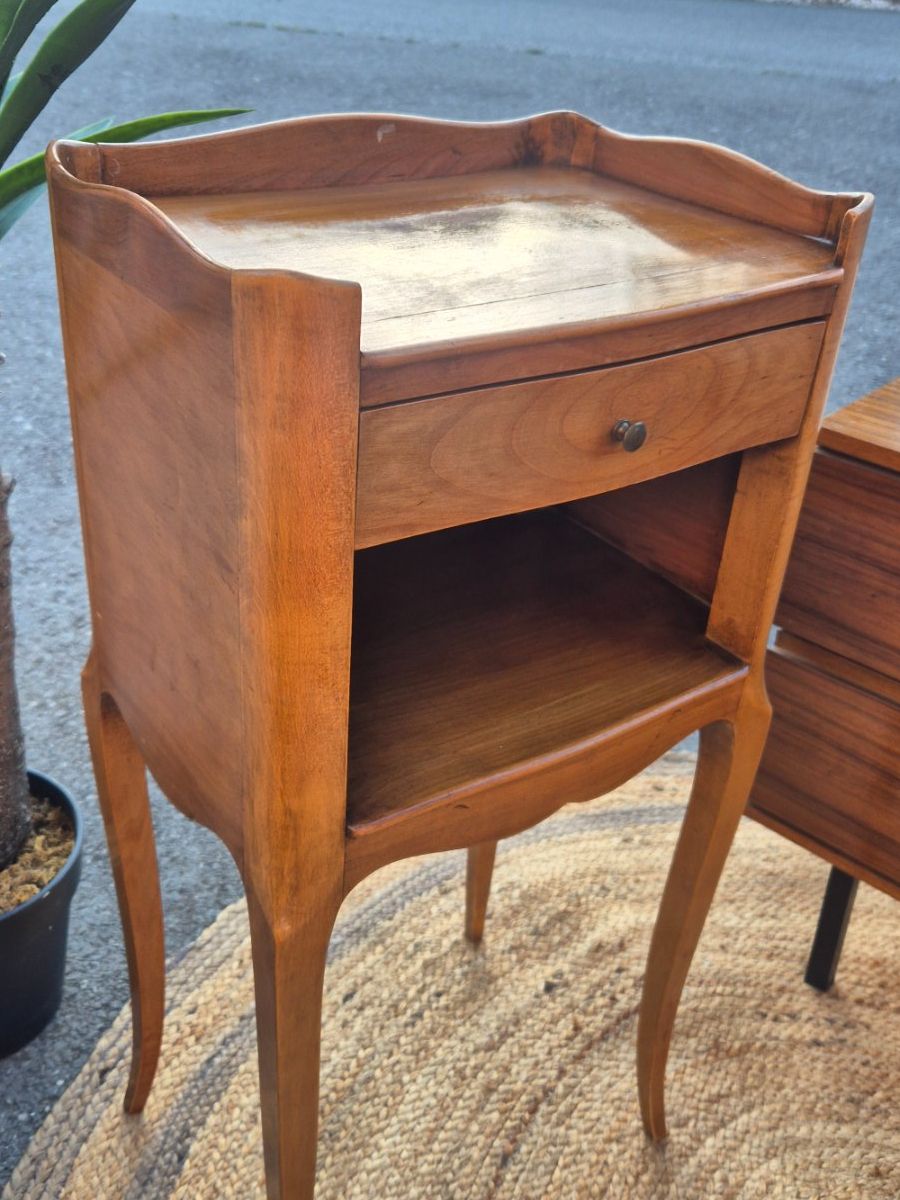 Comodini: Table de nuit,  petit meuble ancien – Usato da Fully venduto da tameab 1
