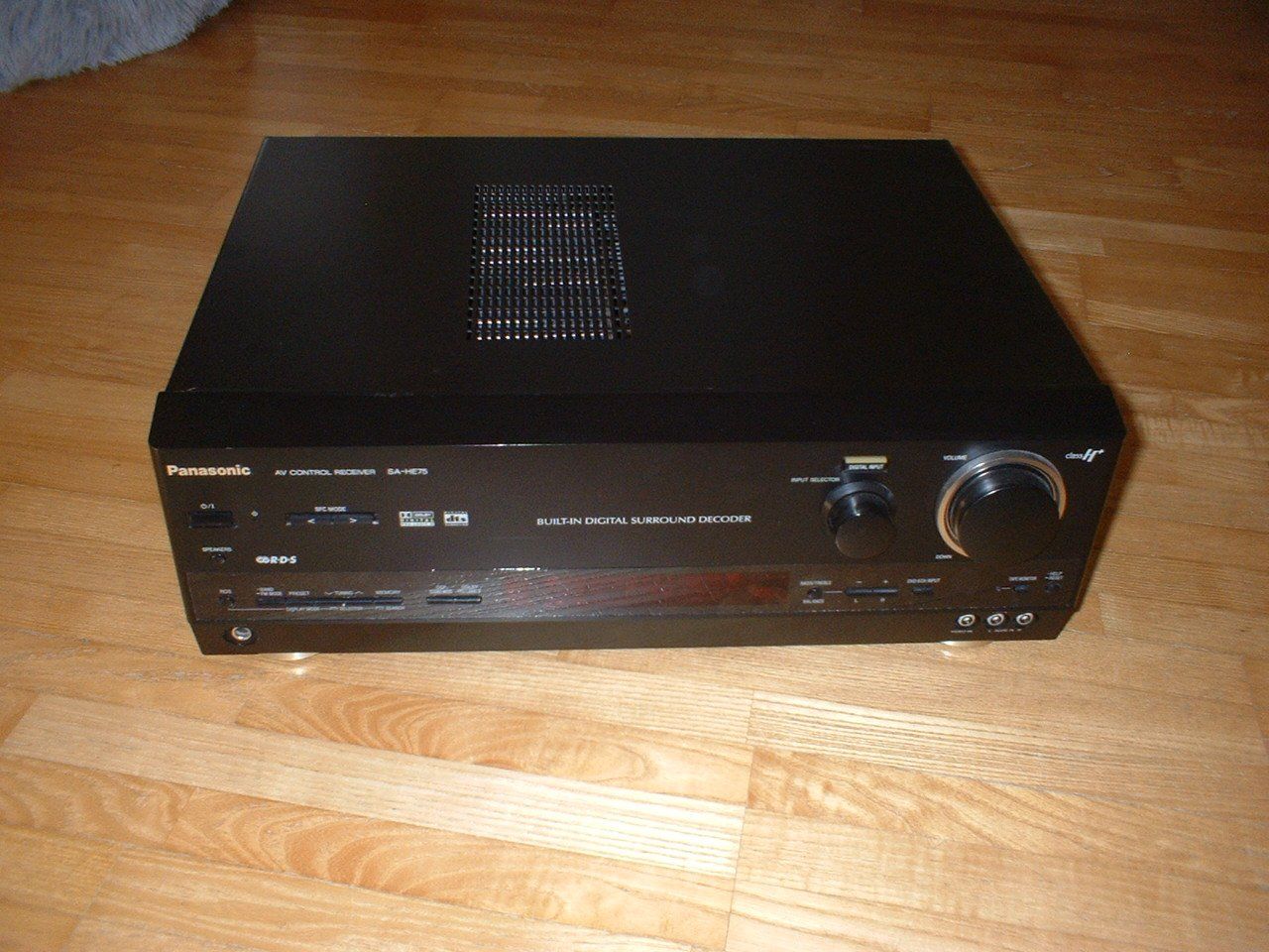 Panasonic Home Cinema: Panasonic SA-HE 75 AV Receiver 5.1 – Usato da Brüttisellen venduto da fsi_85x7