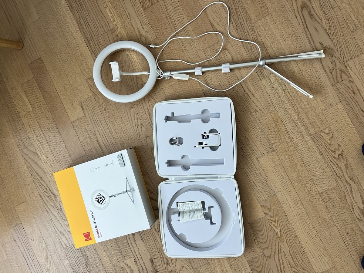 Kodak Treppiedi & Teste: Kodak  Ring Light 10" RL001 – Nuovo (secondo la descrizione) da Wald ZH venduto da Cveti7 6
