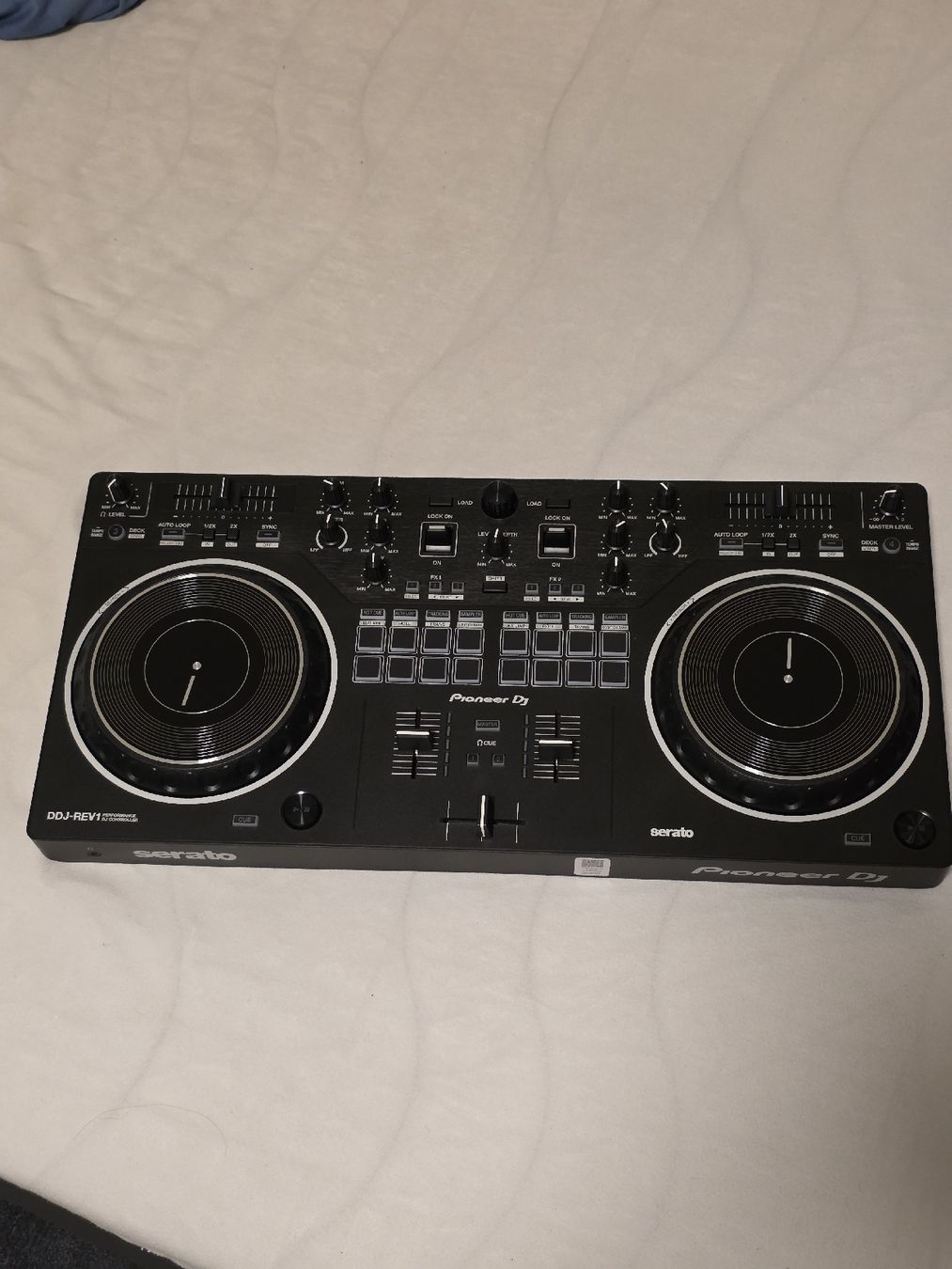 Pioneer Console di mixaggio: Pioneer DJ DDJ-REV1 DJ Controller Neu – Nuovo e nell'imballaggio originale da Frenkendorf venduto da LeoMira 1