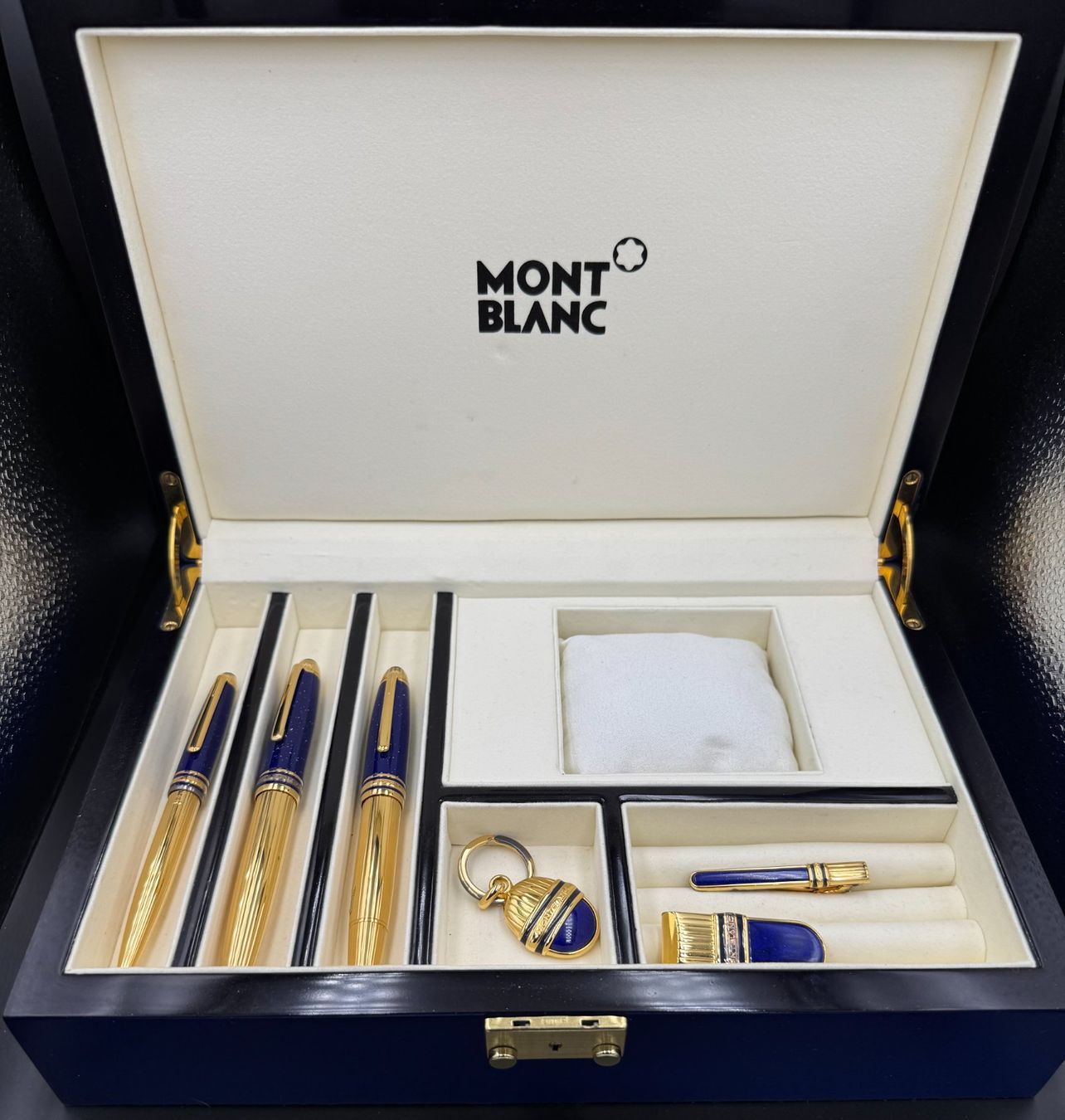 Montblanc Penna & Evidenziatori: Montblanc Solitaire Ramses II Lapislazuli  - SET – Usato da Beringen venduto da Luxinu