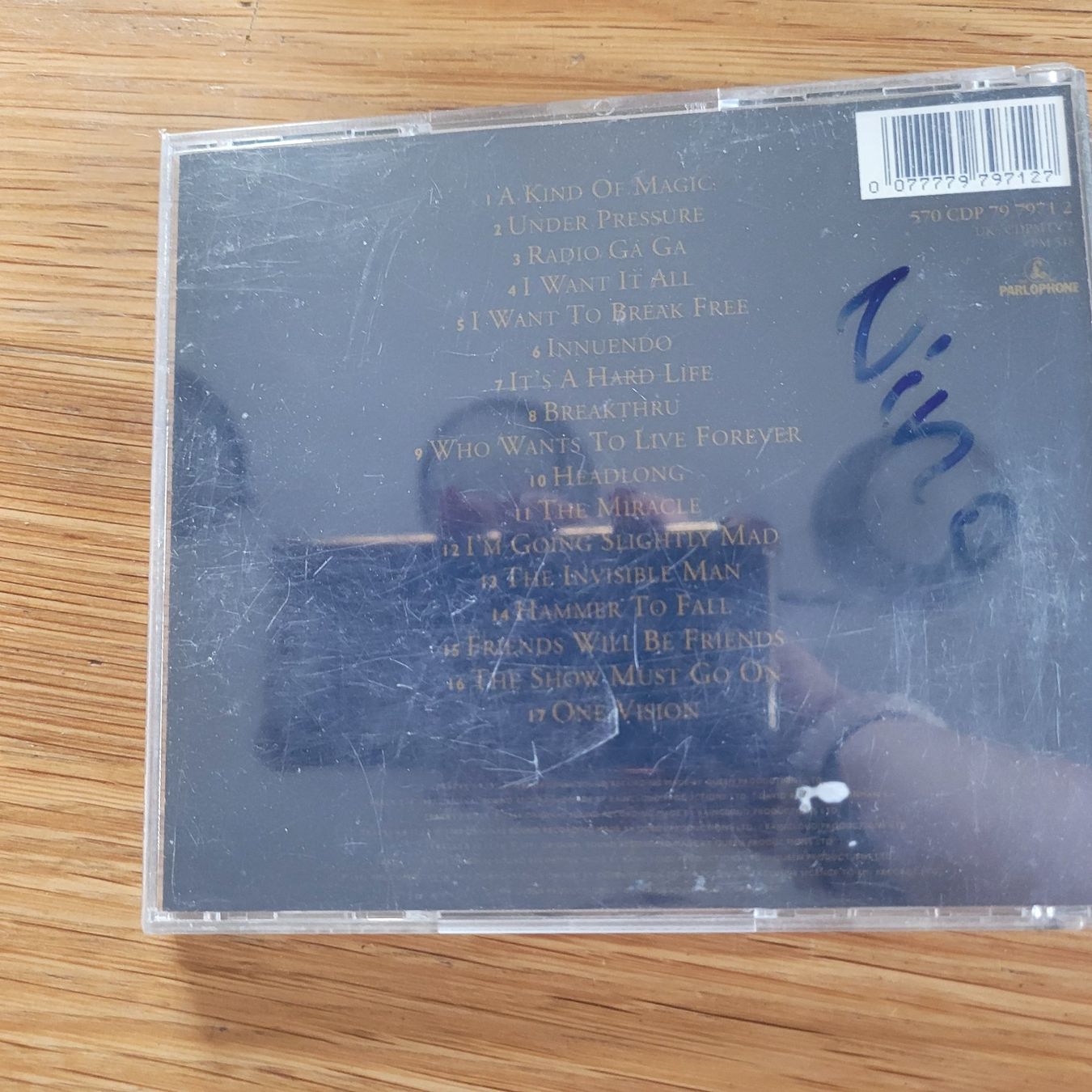 CD: CD Queen Greatest Hits II – Usato da Biel/Bienne venduto da Destockweb 2