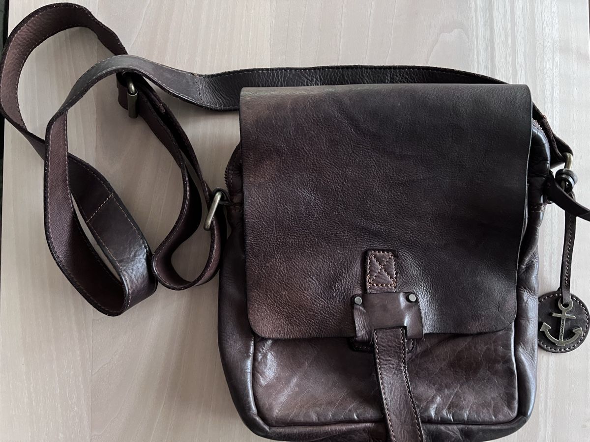 Borse: Umhängetasche Leder, braun – Nuovo (secondo la descrizione) da Fraubrunnen venduto da Vpeck