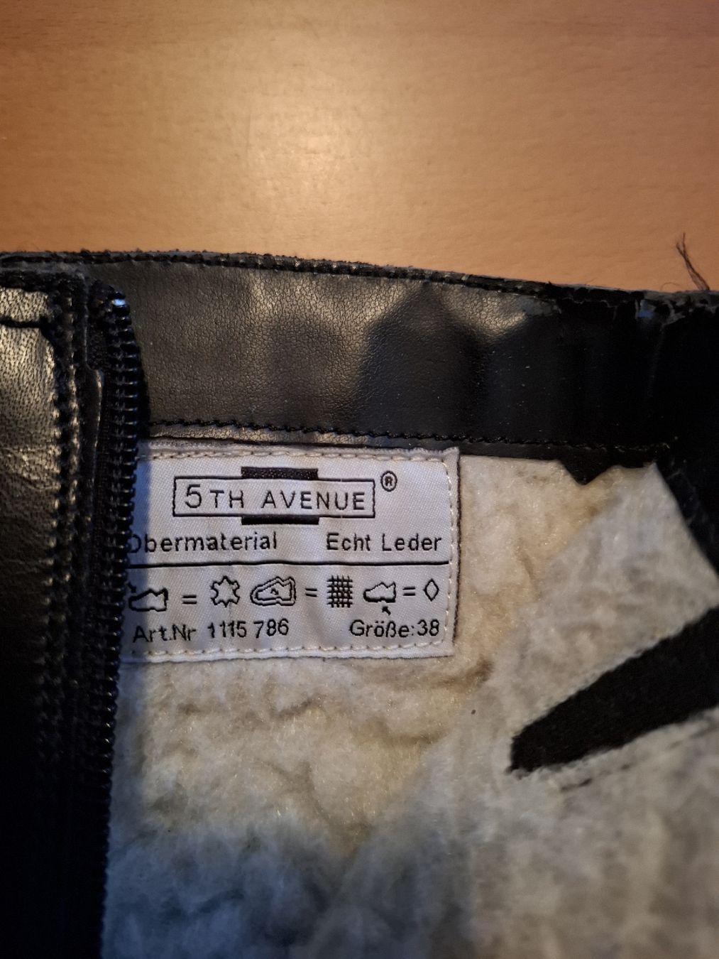 Damenschuhe: Stiefel gefüttert 38 Leder – Gebraucht aus Münchenbuchsee von Cori1968 2
