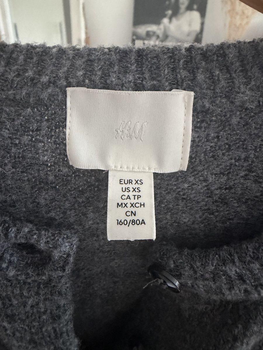 H&M Maglioni & Felpe: H&M cardigan – Usato da Weggis venduto da joe_f65l 1