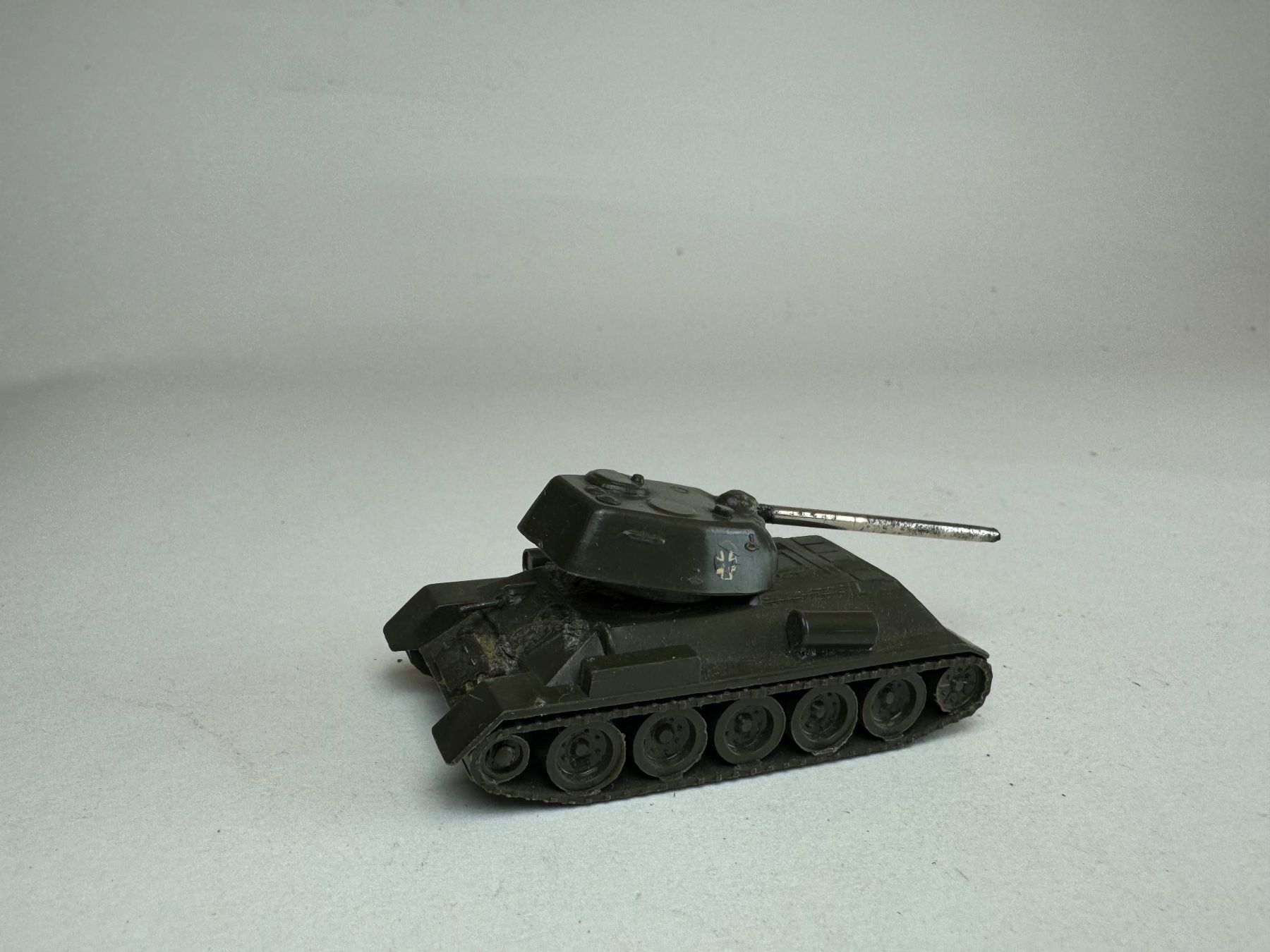 Roskopf Kits de montage: Roskopf Minitanks Panzer T34 – D'occasion à Elm par Wikmtz 1