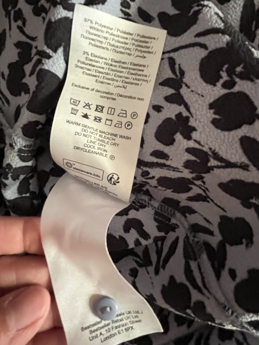 Vestiti: Robe CARCOMA imprimée taille EU 46 état neuf – Nuovo (secondo la descrizione) da Genève venduto da ct_fqr8 3