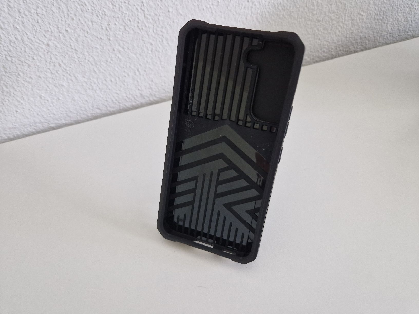 Cover & Protezioni schermo: Samsung Galaxy S22 Hülle, robust, mit Ringhalterung! – Nuovo (secondo la descrizione) da Buchs SG venduto da mr9470