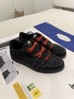 Travis J1