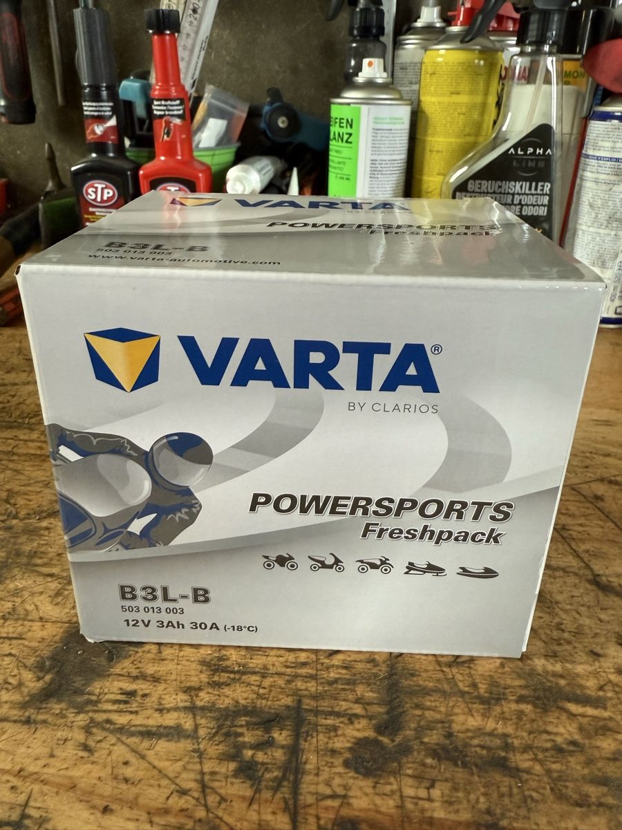Varta Batterie: 12v 3Ah 30A   Neu Batterie – Usato da Sevelen venduto da e39-bmw
