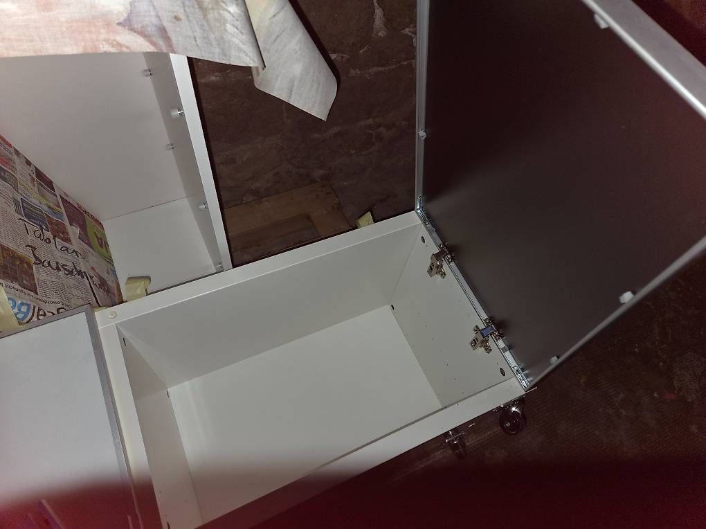 Cassettiere: Lowboard / Sideboard / Kommode / TV-Möbel von Ikea weiss – Usato da Ettingen venduto da EnnieRocks 1