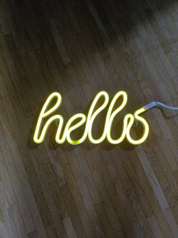 Lampade: Lampe Hello Hema – Usato da Granges (Veveyse) venduto da FlorianDe 2