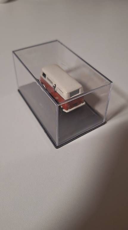 Volkswagen Modellini d'auto: VW Ferrari Bus 1:87 – Usato da Chur venduto da Rafael.Sch 3