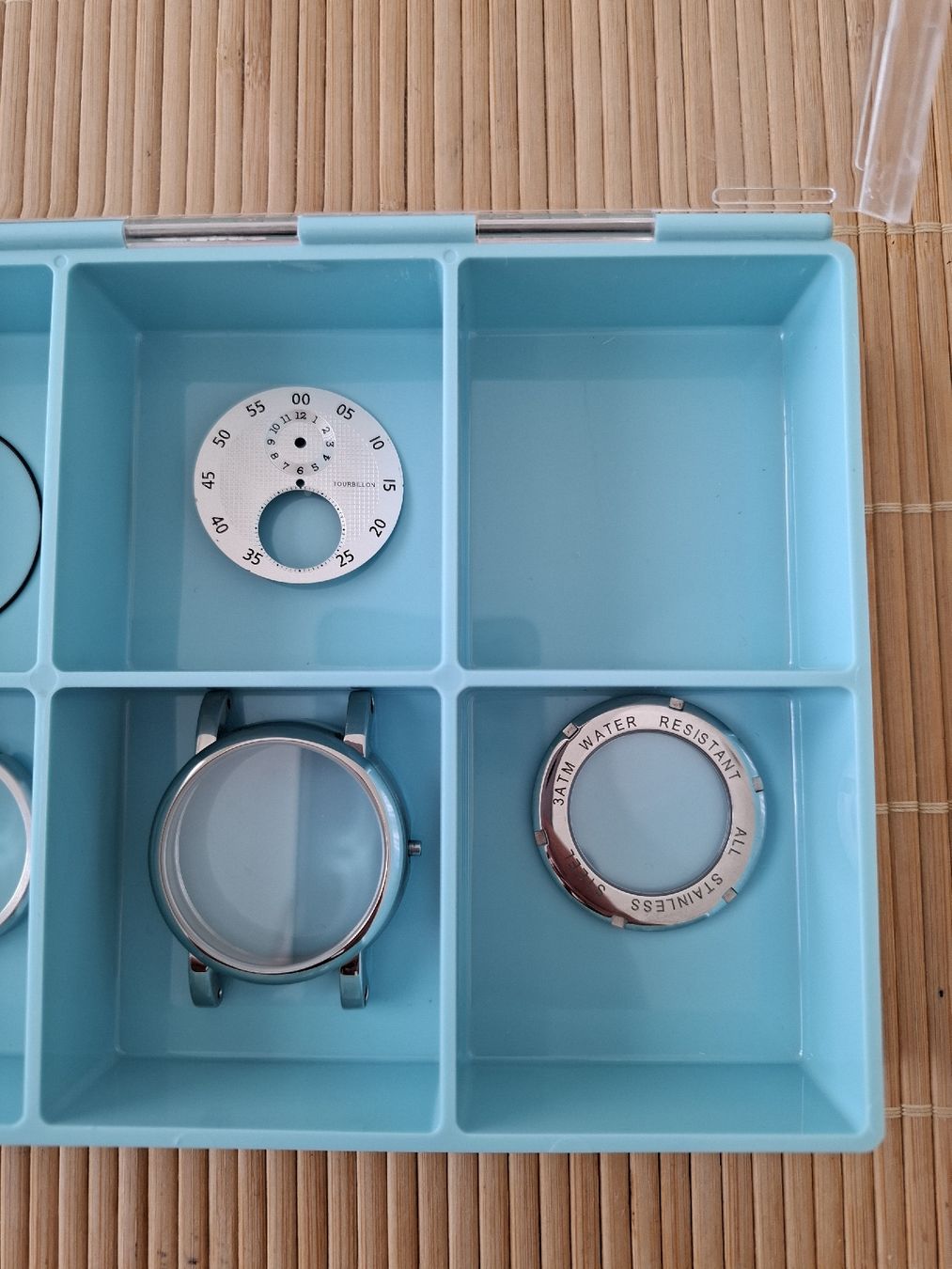 Orologi: Kit montre Tourbillon – Usato da Le Locle venduto da Lapidary.Duc 1