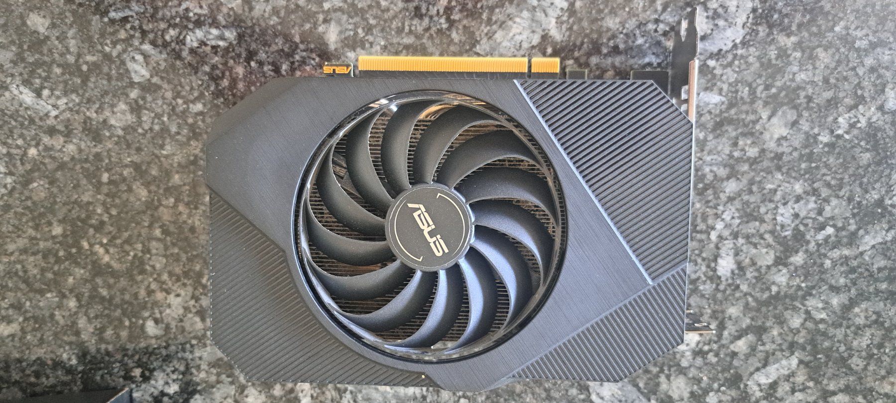 Nvidia Grafikkarten: ASUS GeForce PH RTX 3060 12G-V2 – Gebraucht aus Athenaz (Avusy) von brun_lionel