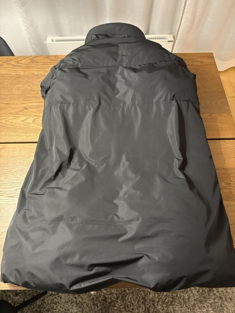 Mango Giacche: Warme Winterjacke Grösse S Mango – Usato da Wettingen venduto da rom_zm2f 2