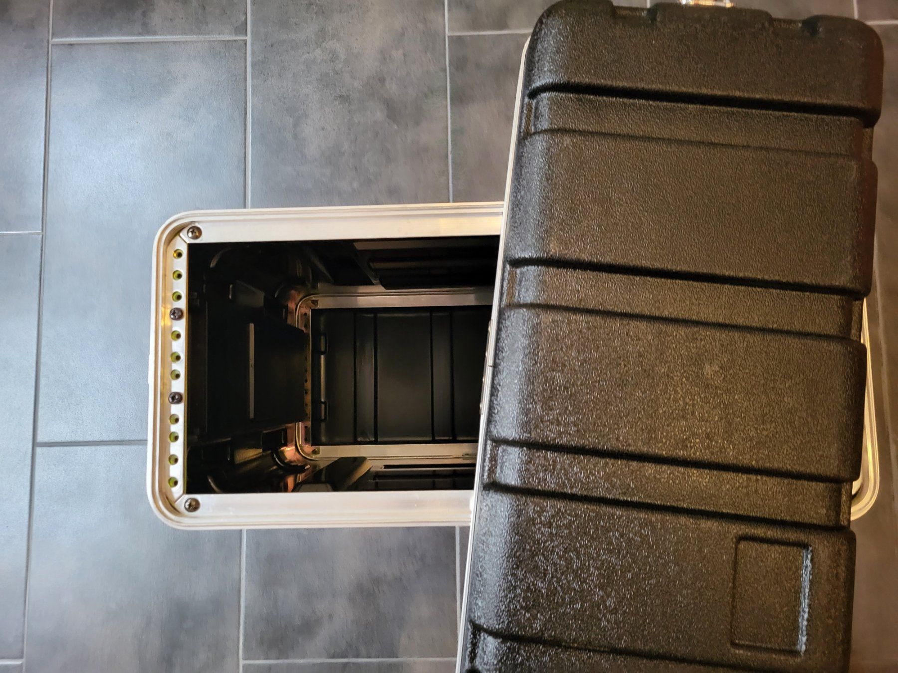 Instruments de musique: Case Rack – D'occasion à Seltisberg par Ppeter68 4