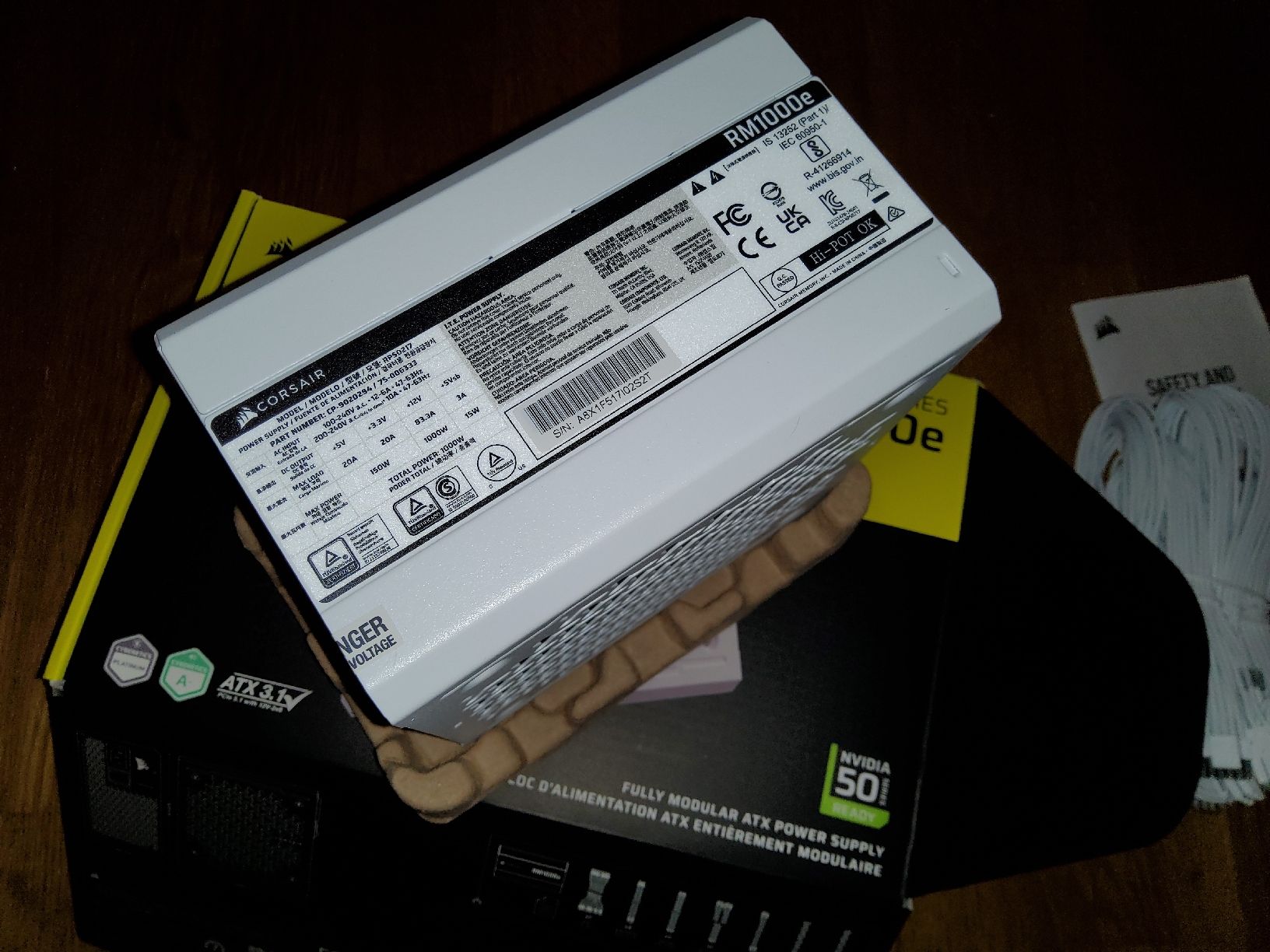 Corsair Componenti elettronici: Alimentation PC Corsair Rm1000e 80 plus gold – Nuovo (secondo la descrizione) da Rennaz venduto da Baaron84 7