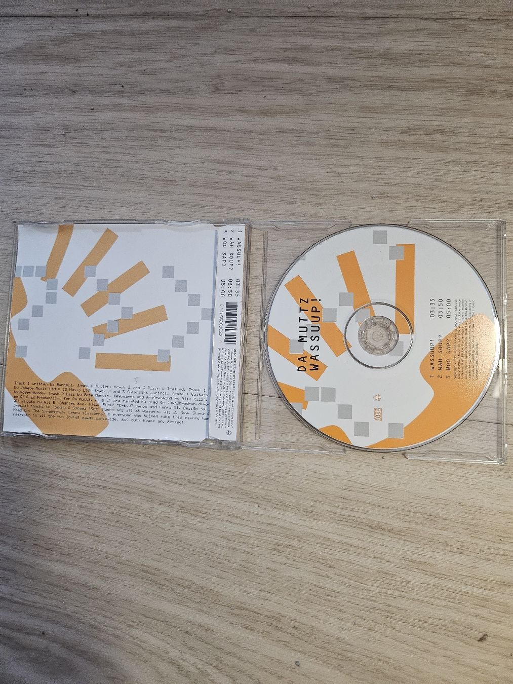 CD: CD Da Muttz - Wassup! – Usato da La Joux FR venduto da car_ck96 1