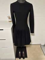 Alaia Kleid schwarz Grösse 38 mit Plisseerock
