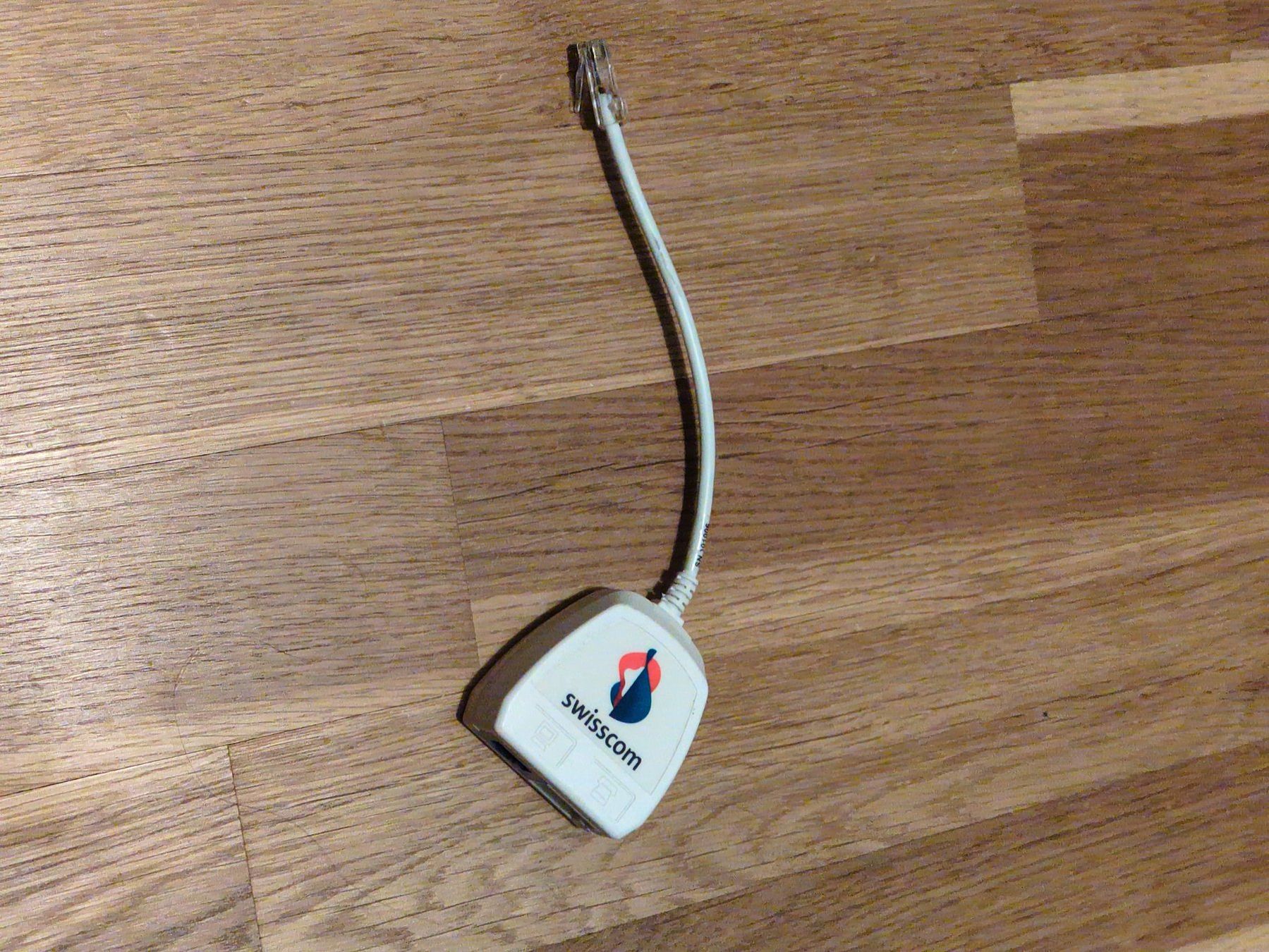 Lecteurs & Adaptateurs: TT83 Adapter auf RJ45 von Swisscom – D'occasion à Zürich par balin777