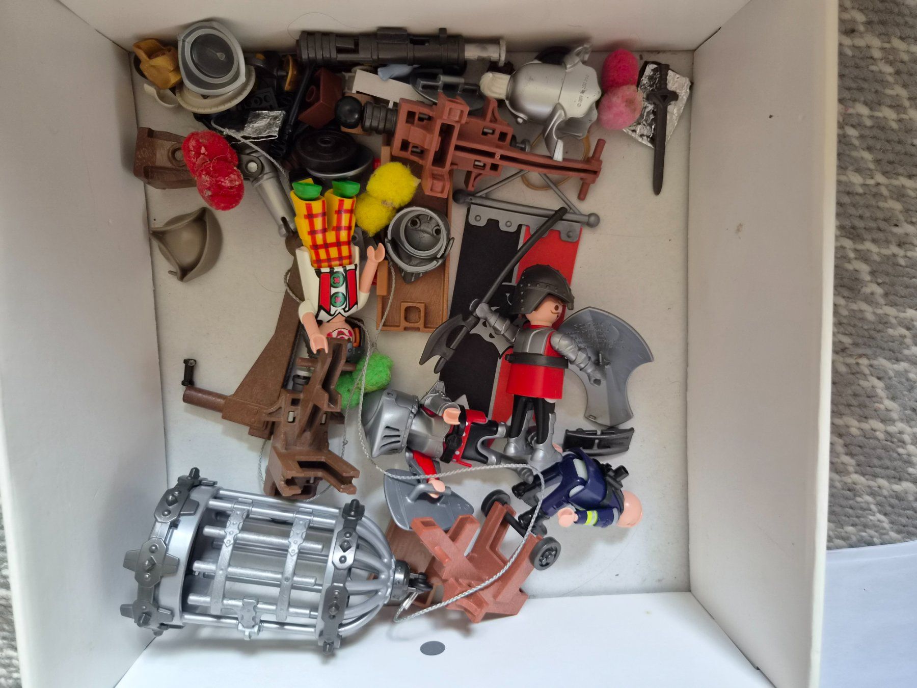 Playmobil Giocattoli: Playmobil Ritterburg – Usato da st.Gallen venduto da fra_mwv6 1