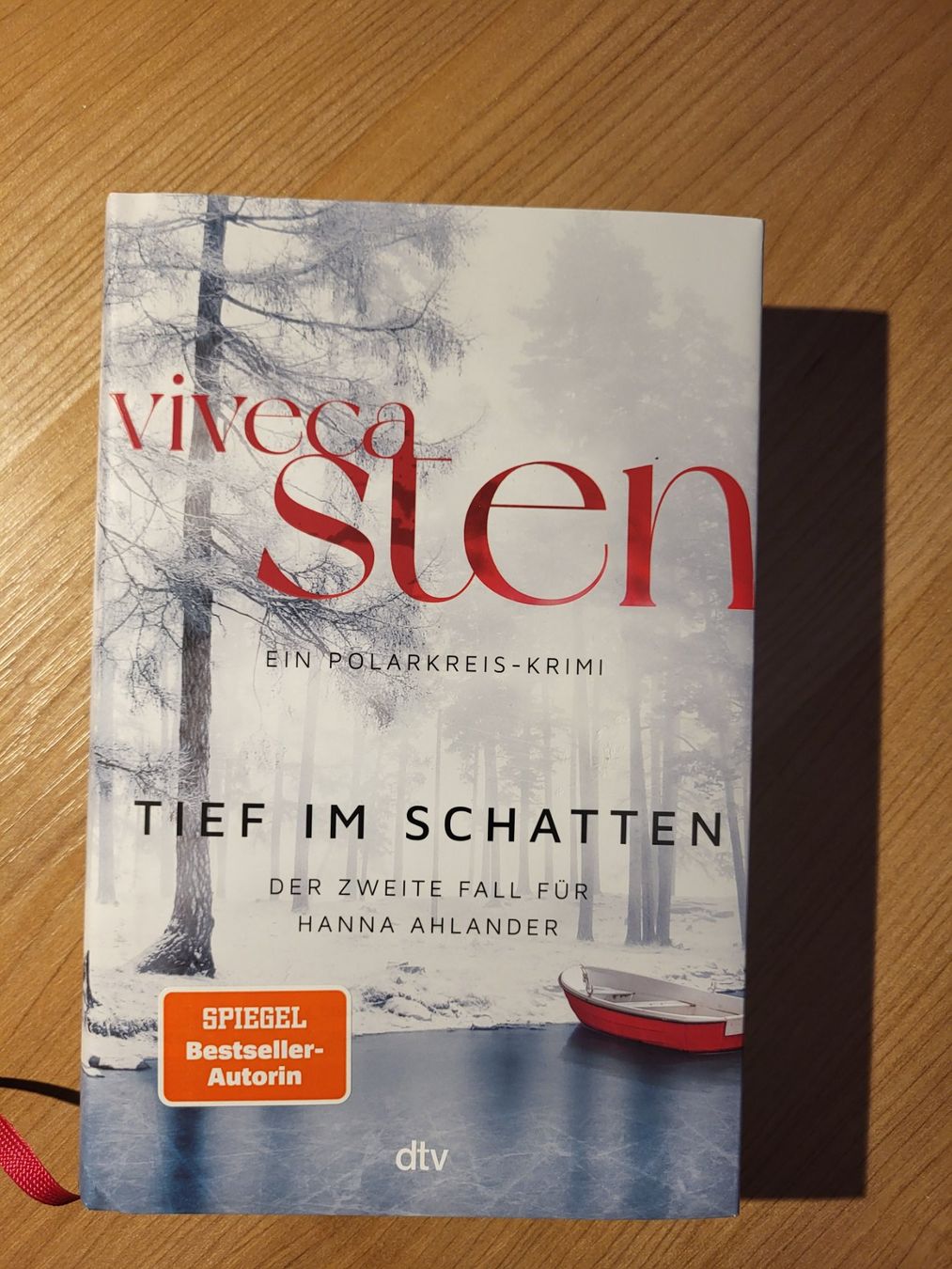 Libri: Tief im Schatten von Viveca Sten – Usato da Marly venduto da dav_5dmj