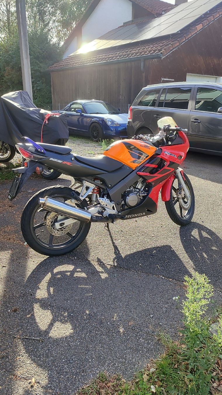 Honda Strada: Honda CBR 125 JC34 – Usato da Trasadingen venduto da till_k. 1