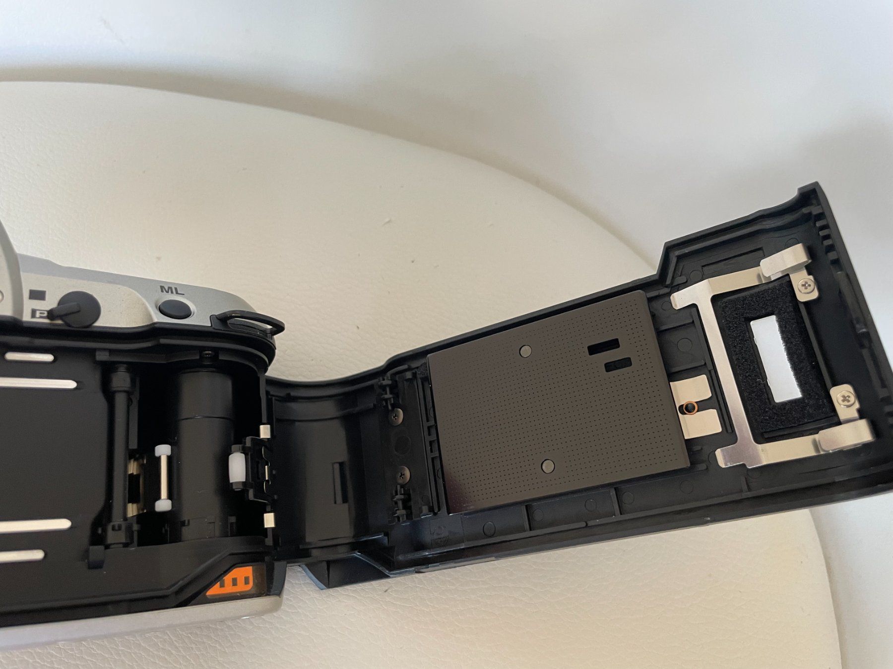 Pentax Fotocamera: Pentax MZ-7 – Difettoso da Petit Lancy venduto da gil_hr6v 8