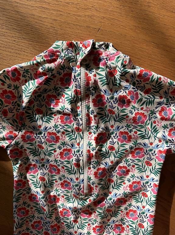 Costumi da bagno: UV-Badeanzug Baby – Usato da Bern venduto da wruva 2