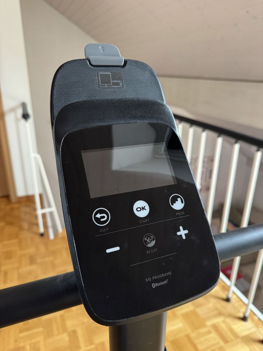 Decathlon Hometrainer: Vélo d’appartement Domyos – Nuovo (secondo la descrizione) da St-Blaise venduto da lar_nw5s 2