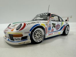 Porsche 911 (993) GT2 1:18 „STP“, Stuck / Adam, UT MODELS