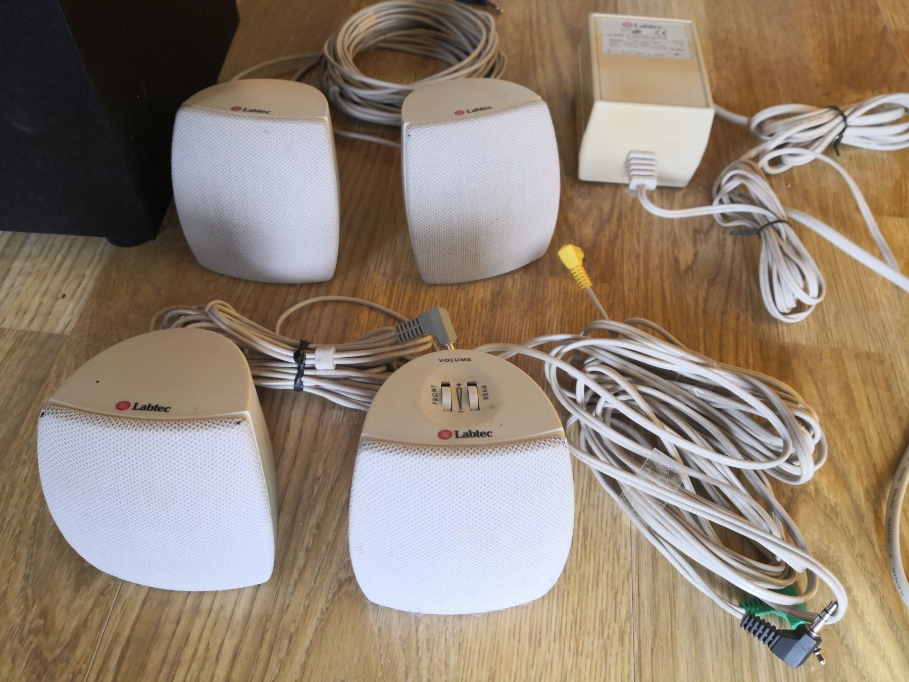 Lautsprecher: LabTec Dolbi Surround Lautsprecher – Gebraucht aus Heiligenschwendi von IngoSiddhartha 1