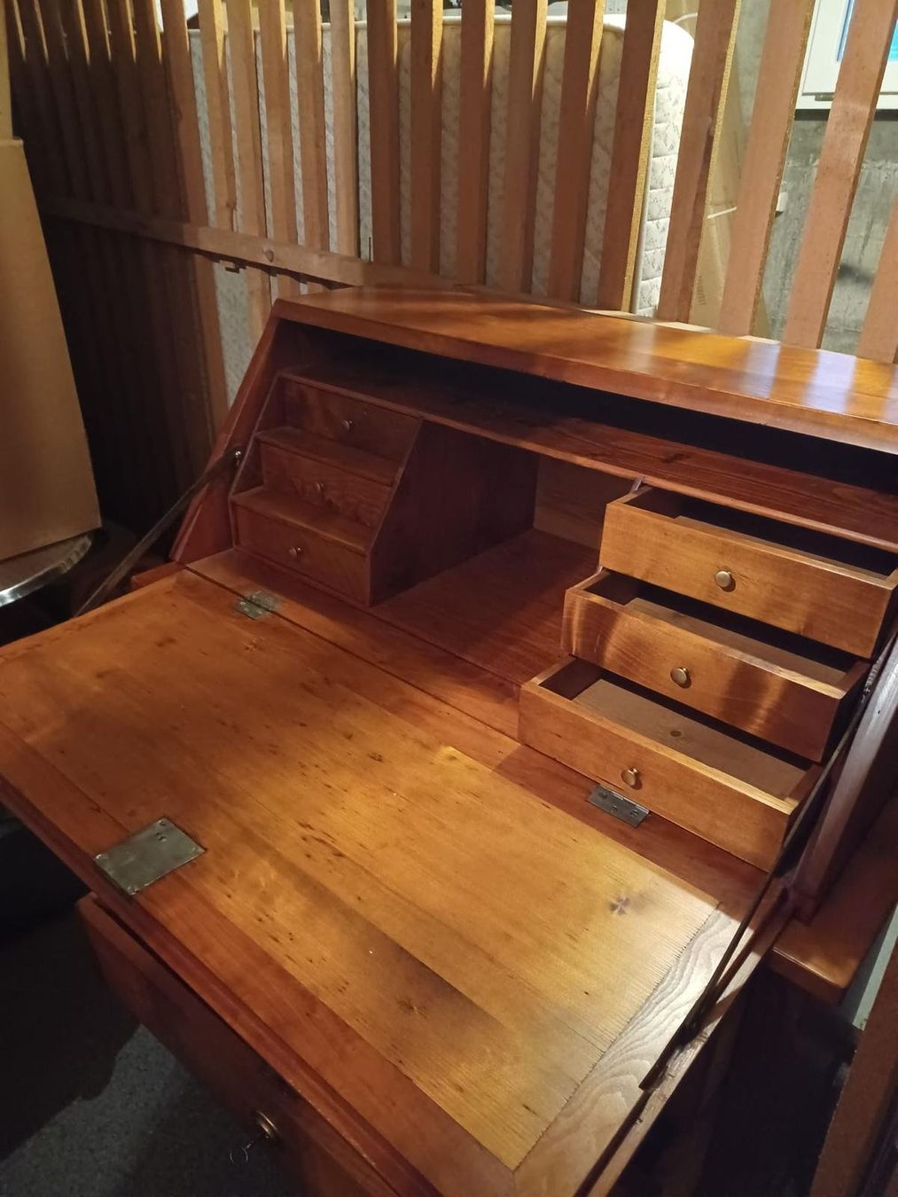 Cassettiere: Biedermeier Sekretär – Usato da Bärschwil venduto da Pascilea 2