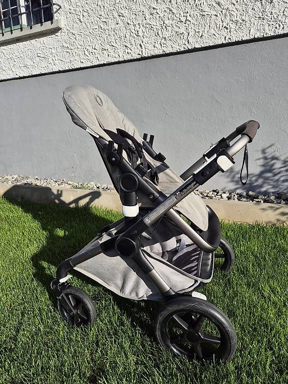Bugaboo Poussette: Bugabbo Fox 3 2in1 +Winterfusssack – D'occasion à Oftringen par Pacolino