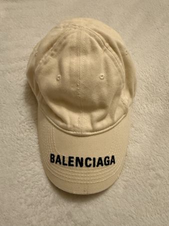 Balenciaga Cap - Beige