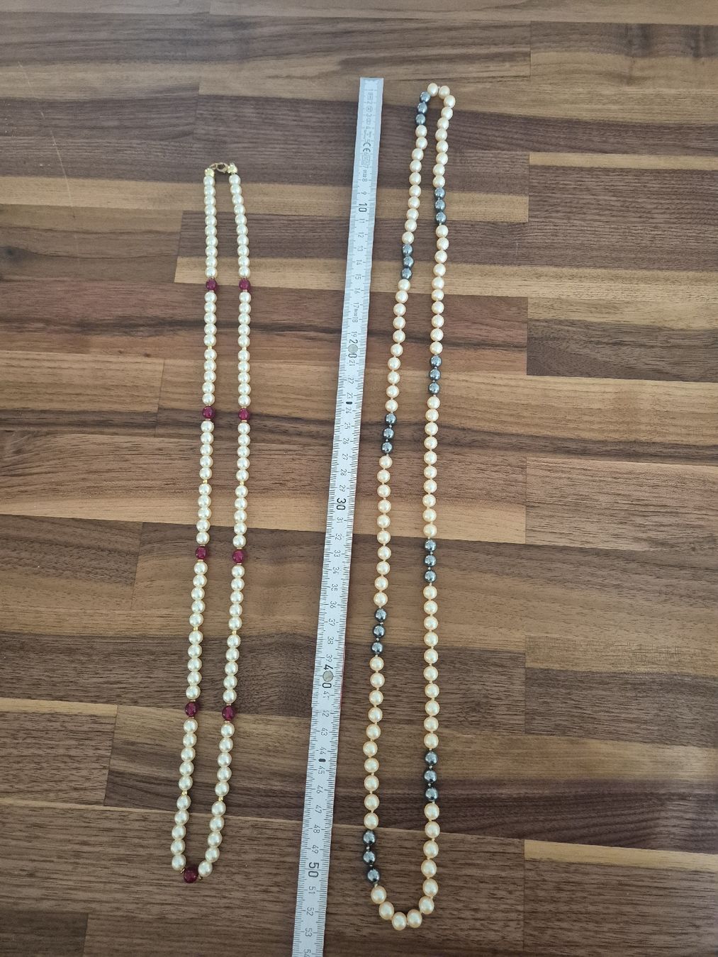 Colliers: Zwei lange Perlenketten Modeschmuck – D'occasion à Schlieren par nat_76vd 3