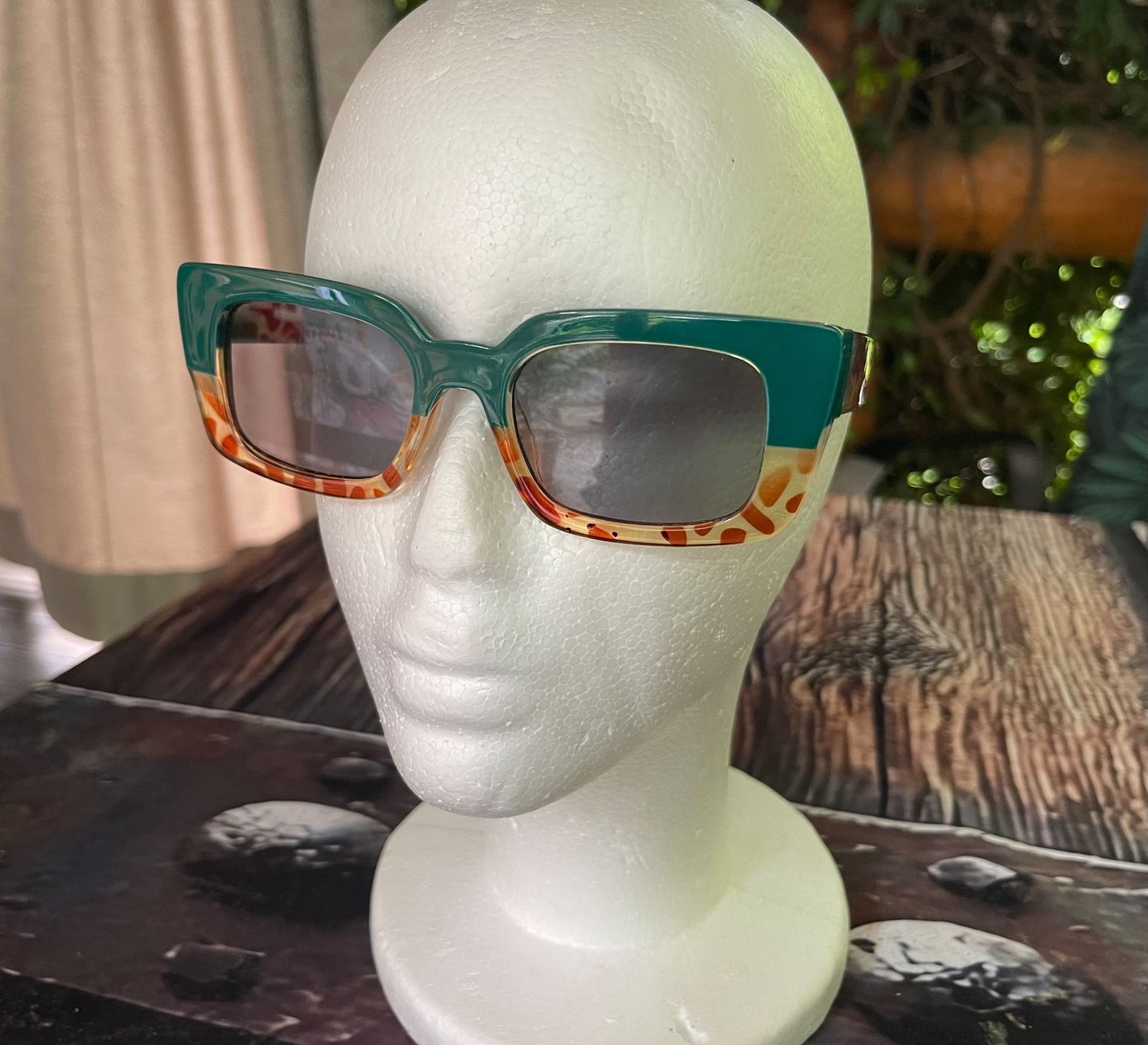 Occhiali & Lenti: Occhiali da sole con print leopardo-chic e eleganti – Nuovo (secondo la descrizione) da Gordevio venduto da LanaZimm 1