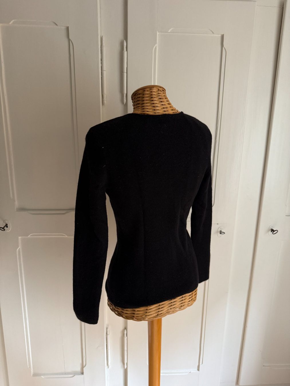 Maglioni & Felpe: CAROLE LITTLE - Merinowolle Pullover schwarz S – Usato da Zürich venduto da Diazaio 2