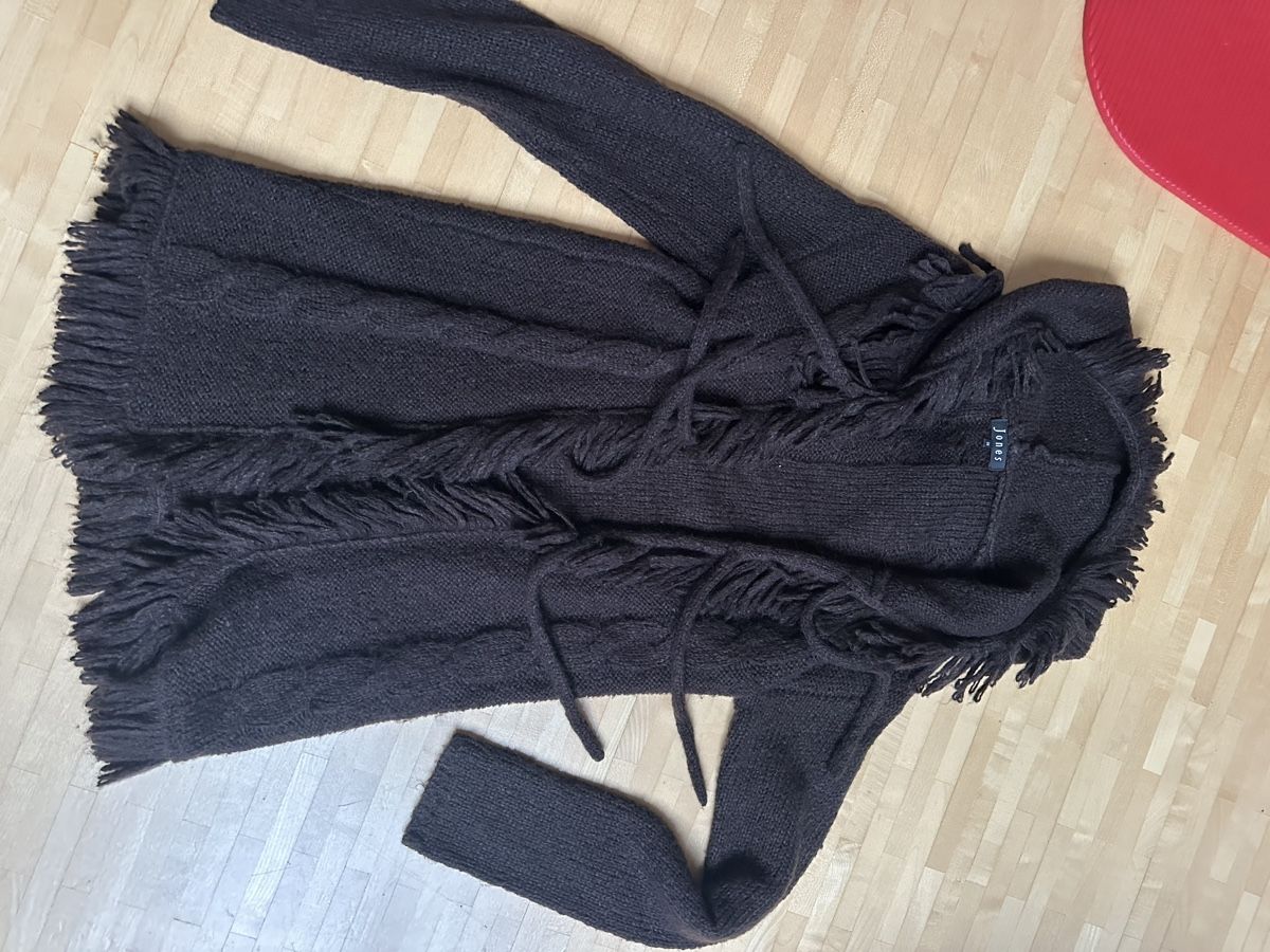 Vestes: Strickjacke Grösse 36 – D'occasion à Beromünster par Moritz0112 4