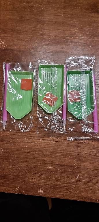 Sonstiger Schmuck: Diverses zu verschenken – Neu und originalverpackt aus Samstagern von StellaSnuppe