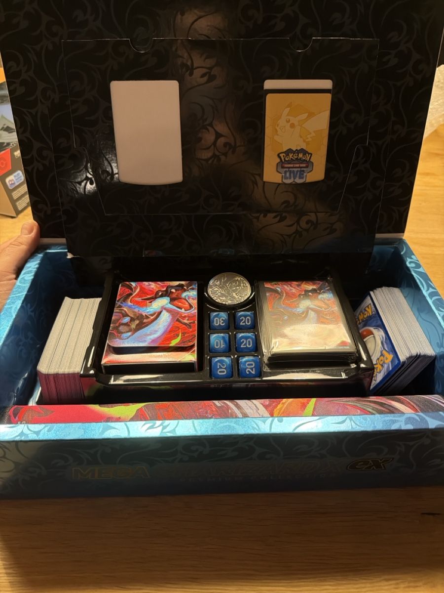 Pokémon Carte collezionabili: Pokemon Ultra Premium Collection – Nuovo (secondo la descrizione) da Näfels venduto da Faiden