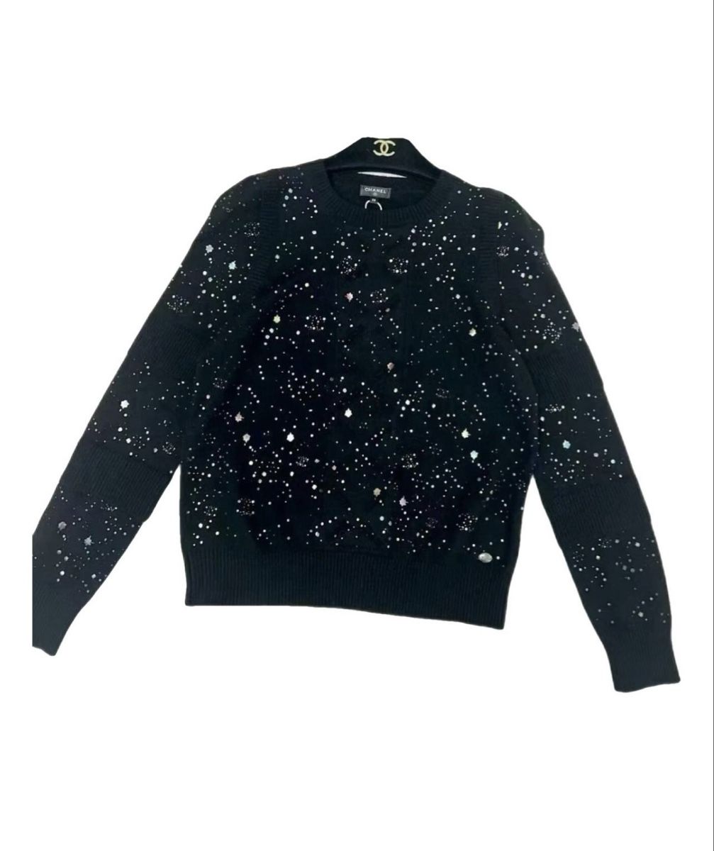 Chanel Maglioni & Felpe: Pull Chanel de la collection Ground Control 2017 taille 40 – Usato da Vésenaz venduto da mar_xpz7